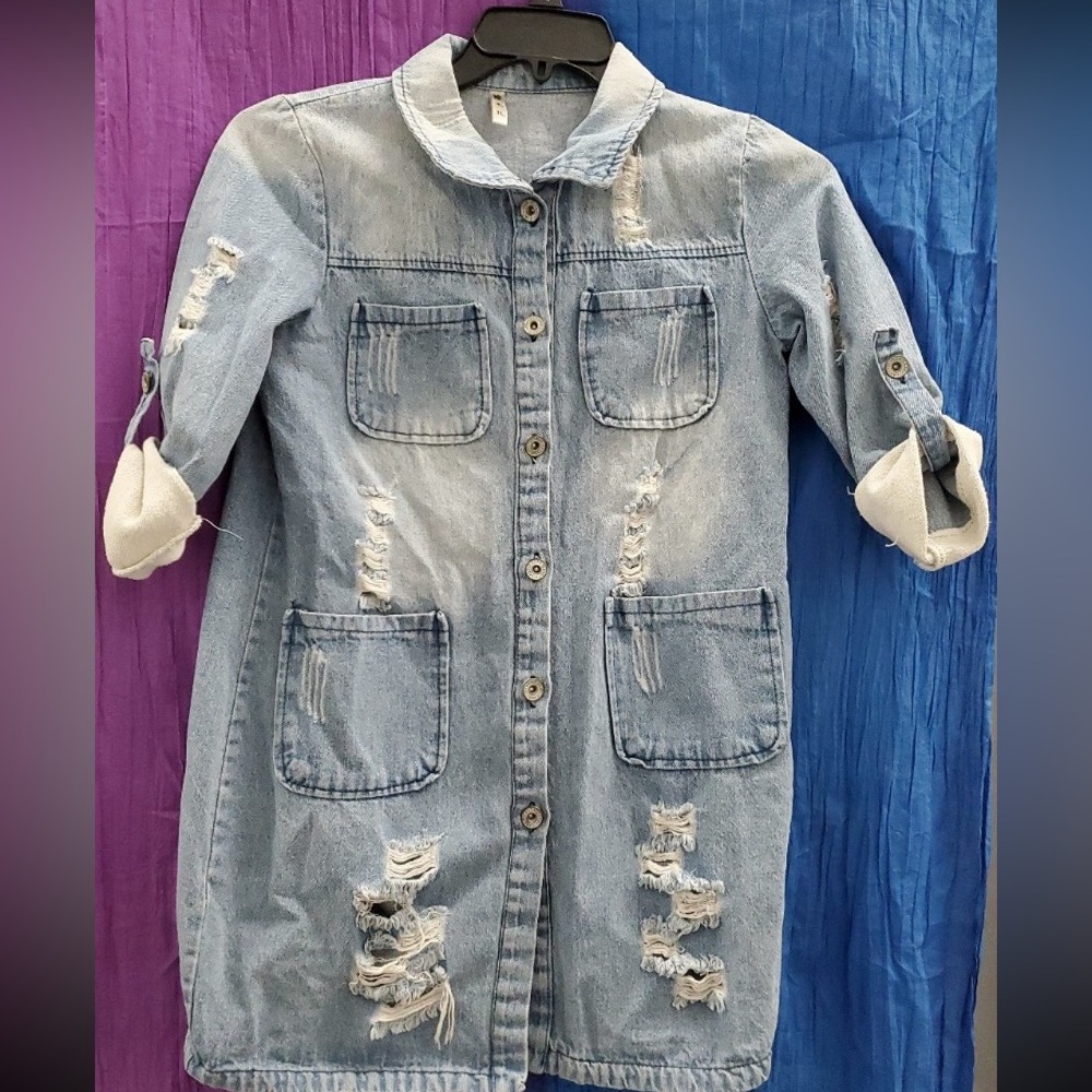 Distressed Button Front Roll tab Sleeve jean Shirt Jacket